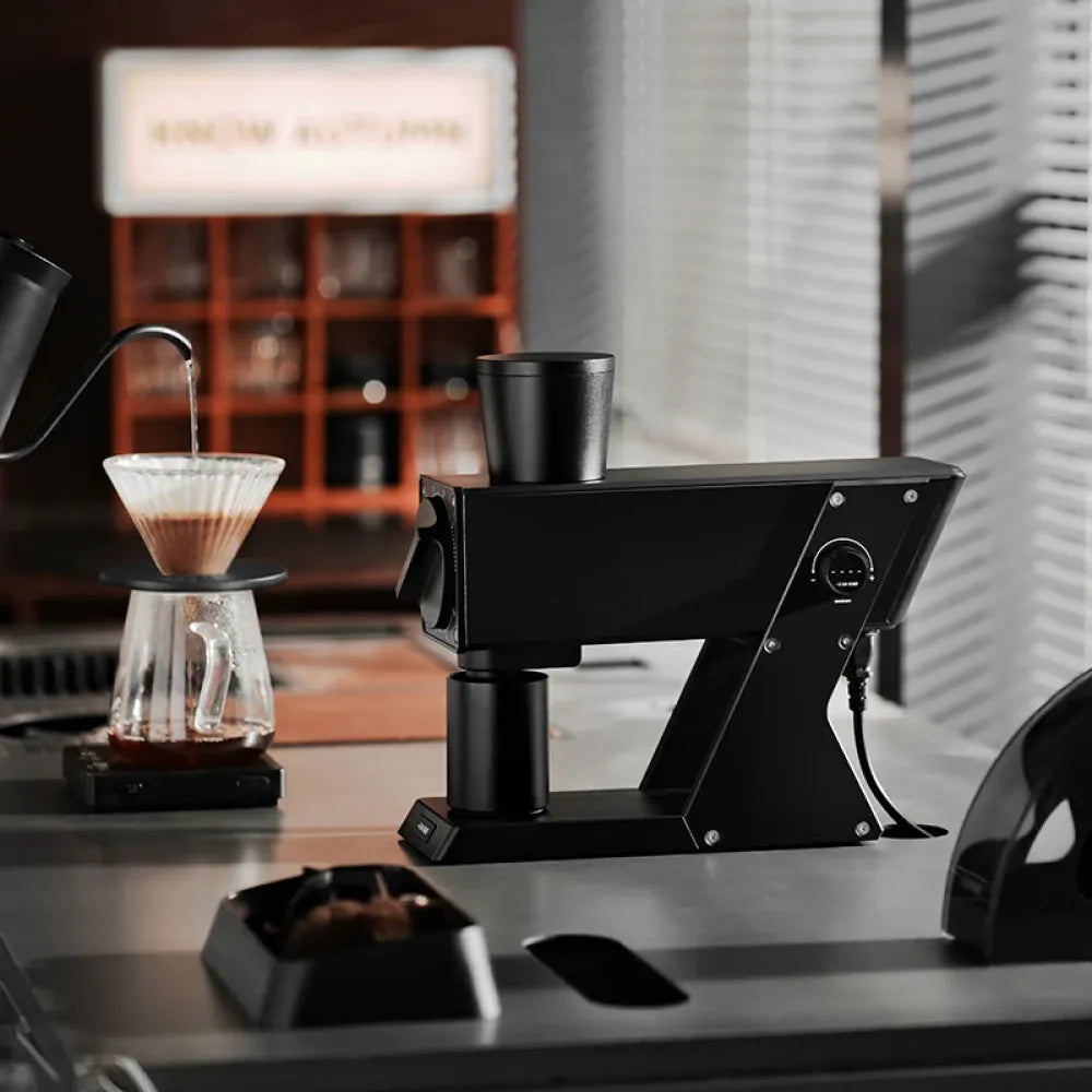 MHW-3BOMBER F74 Navigator Electric Coffee Grinder