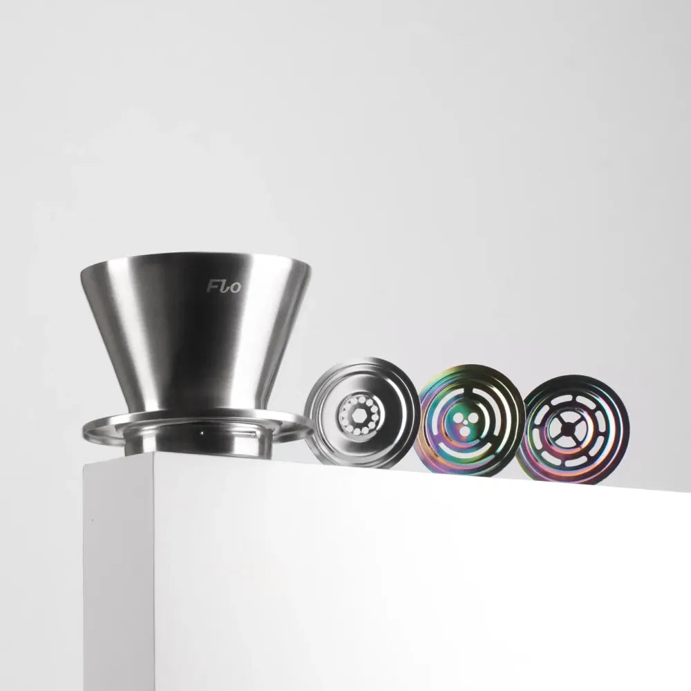FLO Flexible Liquid Output Dripper (Varia x Kurasu Kyoto)