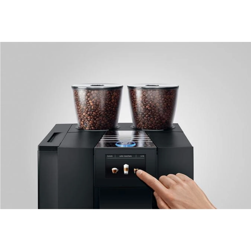 Jura GIGA X8 Automatic Speciality Coffee Machine